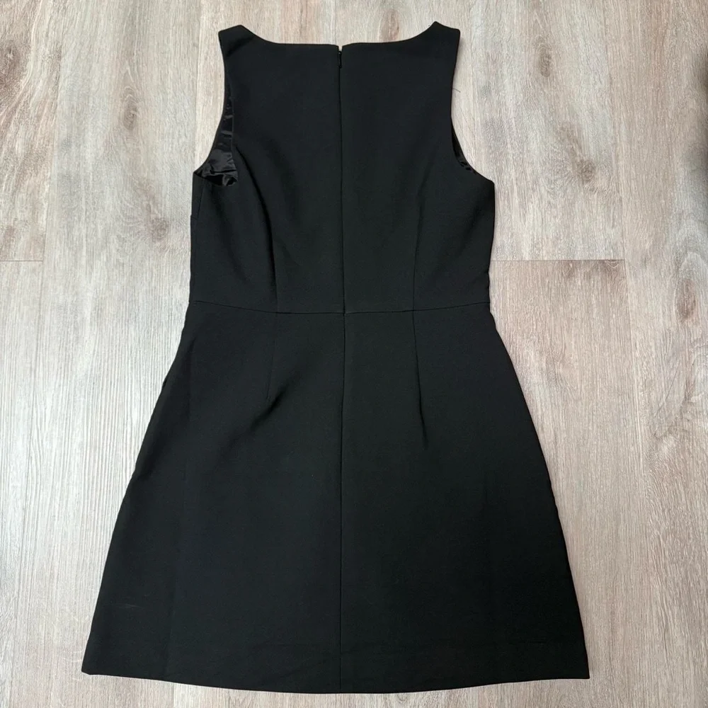 BNWOT Aritzia Bond Dress - Picture 6 of 7